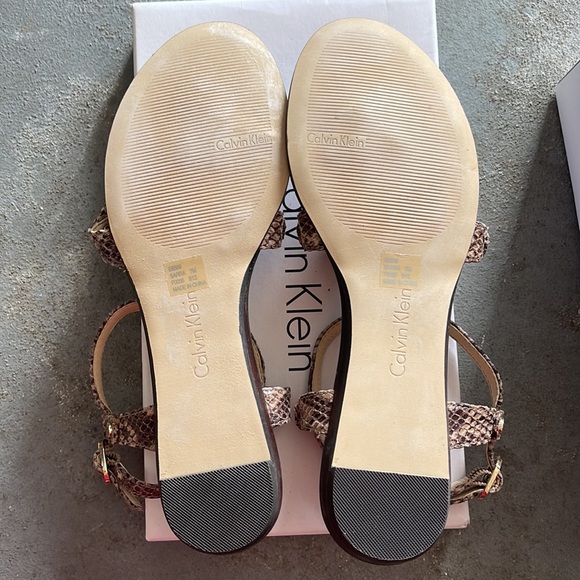 Calvin Klein Sandals size 7 - Picture 3 of 3